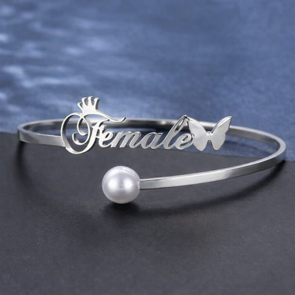 Crown-Fly Bangle